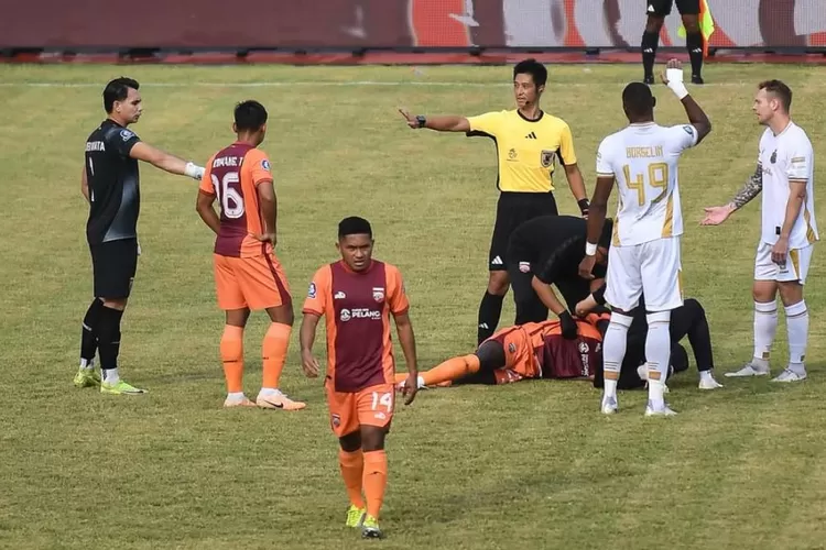 Memprediksi Skor Atau Menebaknya Dalam Permainan Sepak Bola