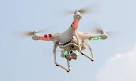 Perangkat Terbang Yang Bisa Di Gerakan Tanpa Awak Di Dalam