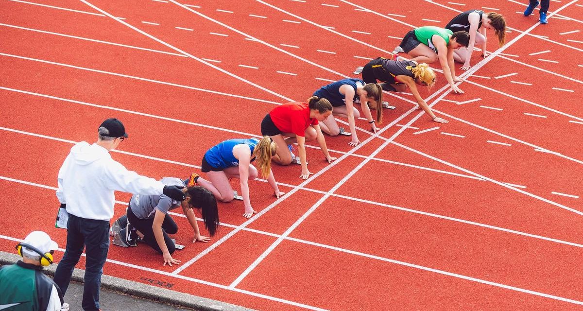 Olahraga Atletik Dalam Cabang Lari Estafet Yang Bergantian