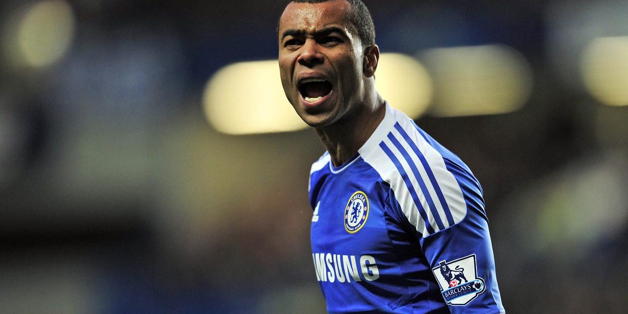 Ashley Cole Pemain Bola Inggris Sebagai Pertahanan