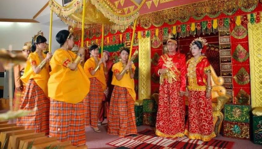 Budaya Orang Bugis Salah Suku Terbesar Di Indonesia