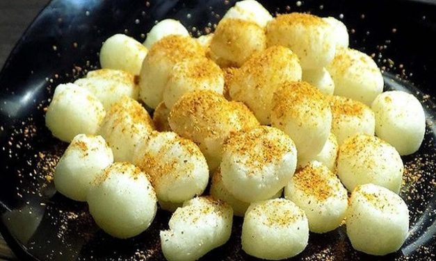 Jajanan Khas Bandung Indonesia Sebuah Cimol