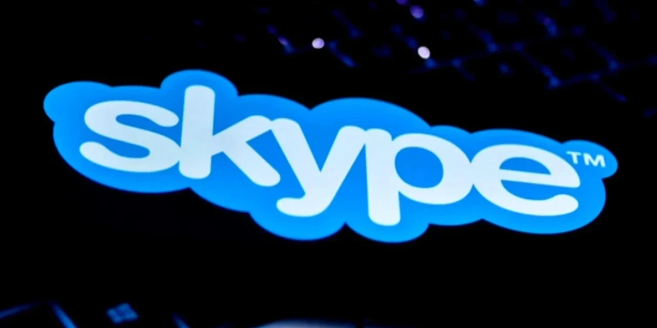 Teknologi Komunikasi Skype Sebuah Aplikasi Smartphone