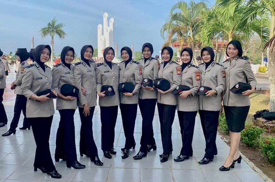 Keanggotaan Seorang Polisi Wanita Atau Polwan