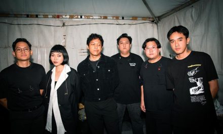 Kelompok Musik Band Memiliki Beberapa Komponen