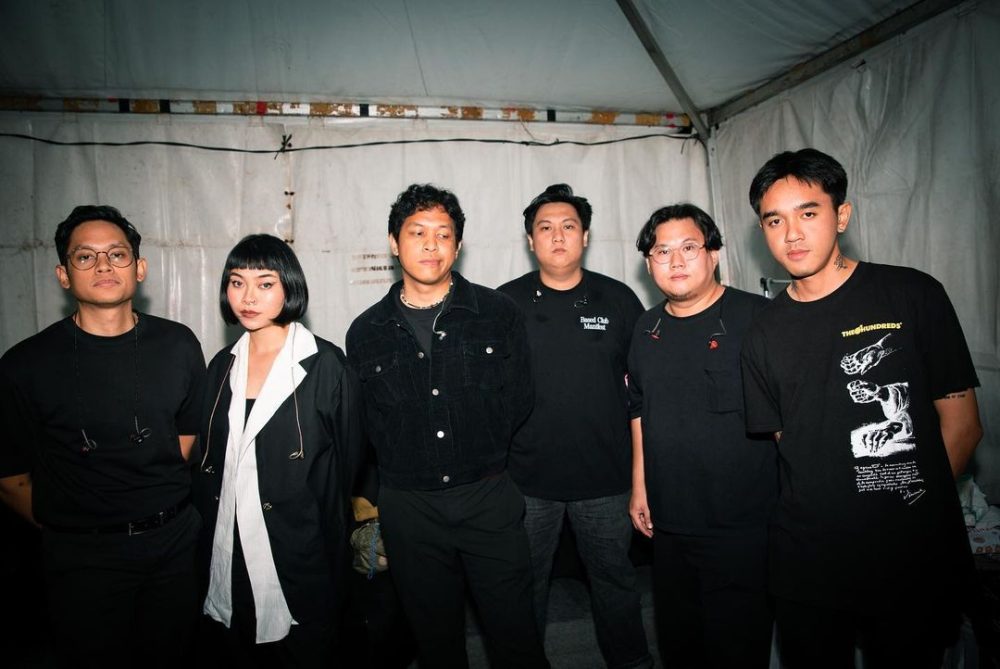 Kelompok Musik Band Memiliki Beberapa Komponen