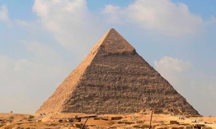 Sejarah Dunia Sebuah Bangunan Misterius Piramida