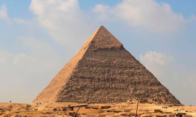 Sejarah Dunia Sebuah Bangunan Misterius Piramida