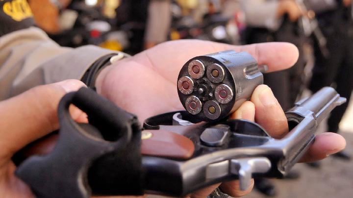 Sebuah Senpi Pistol Yang Cukup Berbahaya Di Salah Gunakan