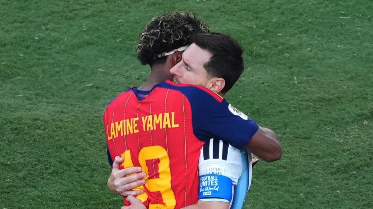 Seseorang Pesepakbola Yamal Yang Terkenal Usia Muda
