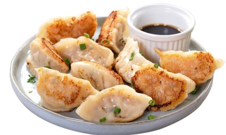 Kuliner Unik Dumpling Dengan Adonan Tepung Dan Isian