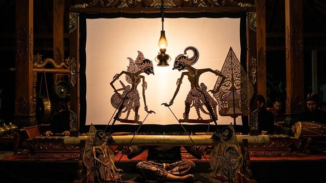 Penampilan Seni Wayang Sebagai Budaya Tradisional