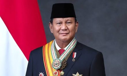 Seorang Pejabat Negara Sebagai Presiden