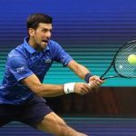 Olahraga Lapangan Besar Bola Tenis Dengan Raket